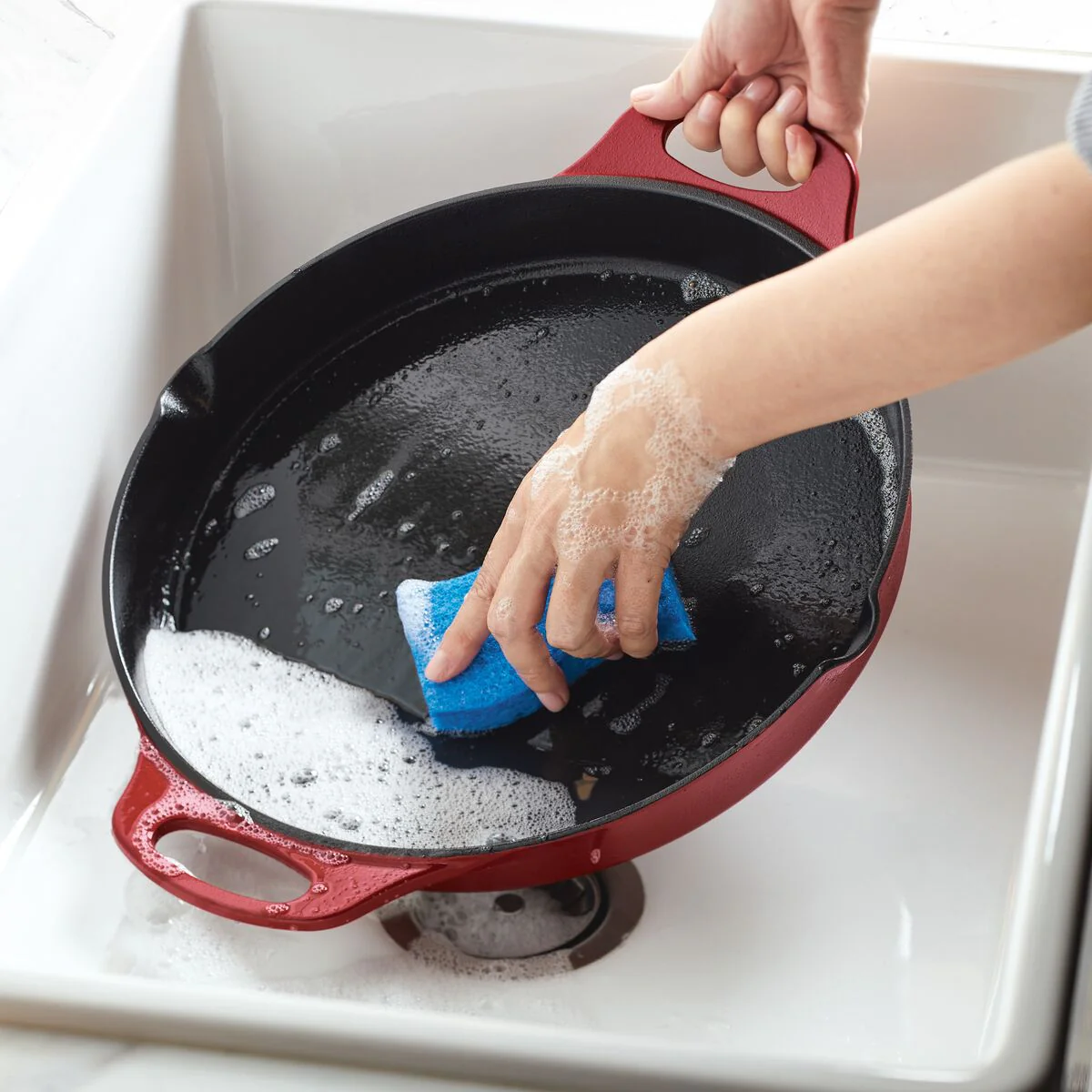 14-Inch NITRO Cast Iron Skillet - Image 6